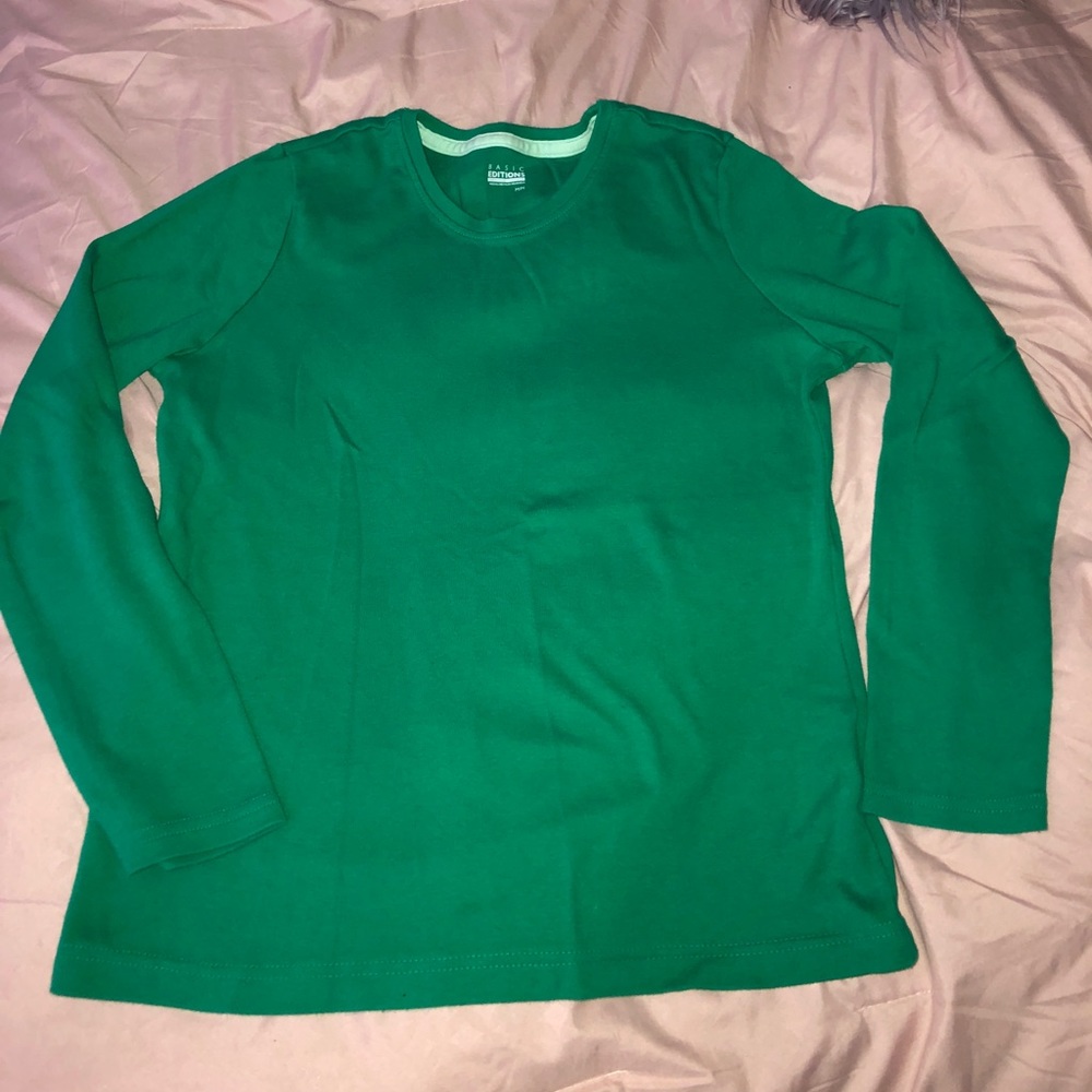Green Basic Long Sleeve!